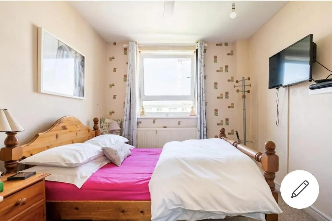 Exclusive Rooms London 0*,  United Kingdom